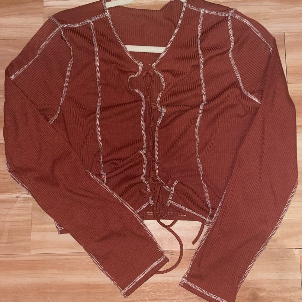 Contrast Stitch & Lace up front Crop Top